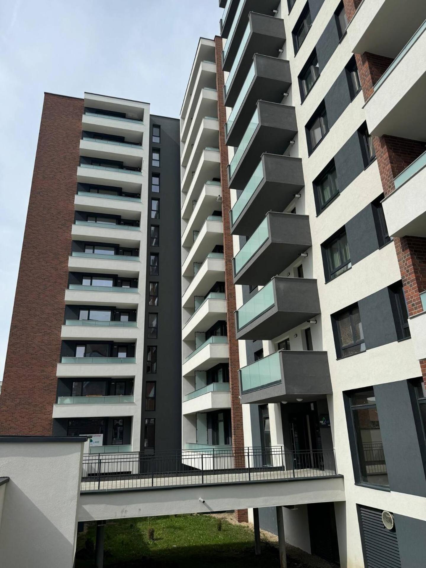 Lake View Luxury Apartament Kaloşvar Dış mekan fotoğraf